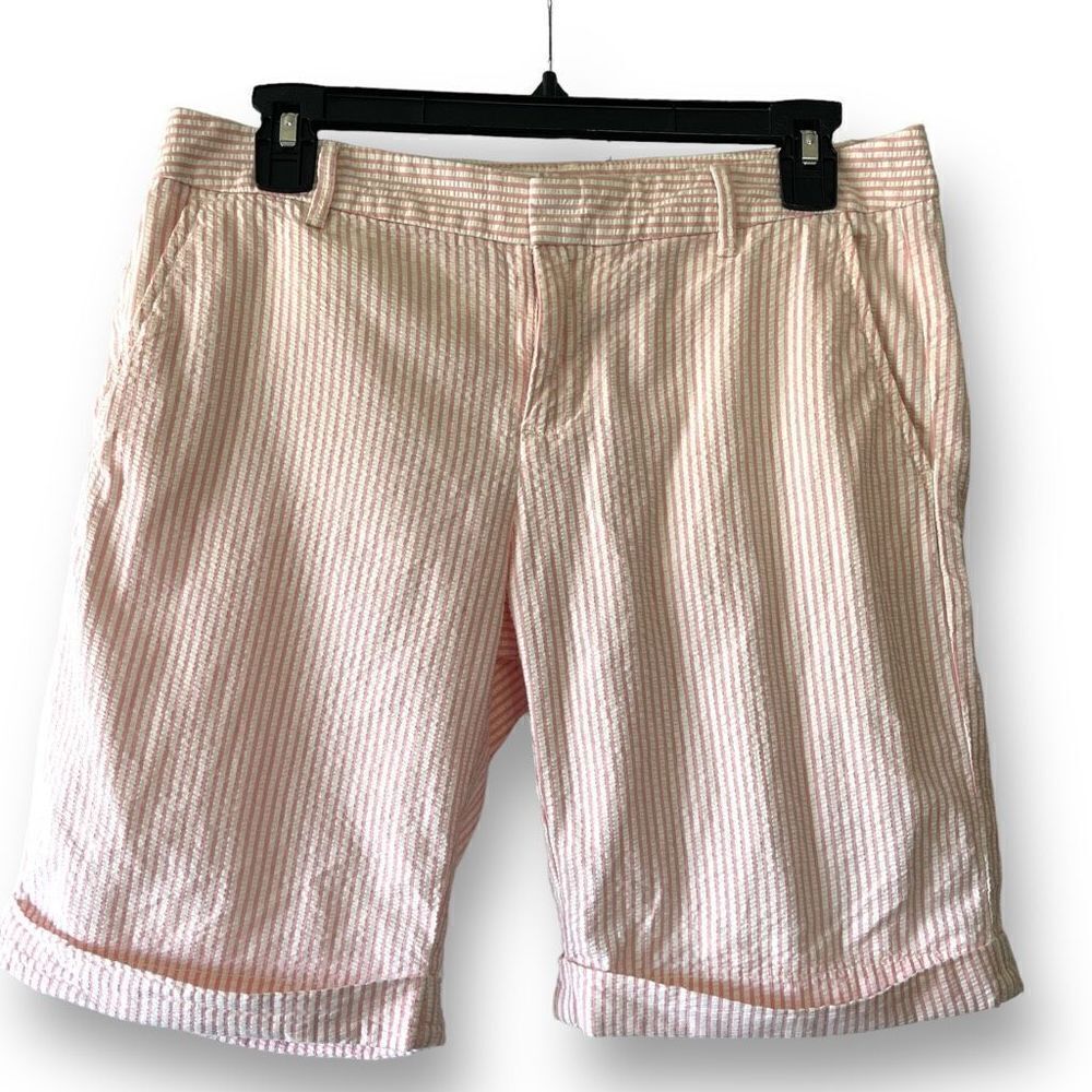 Gap Women's‎ Mid-rise Pinstripes Shorts Pink Size 4